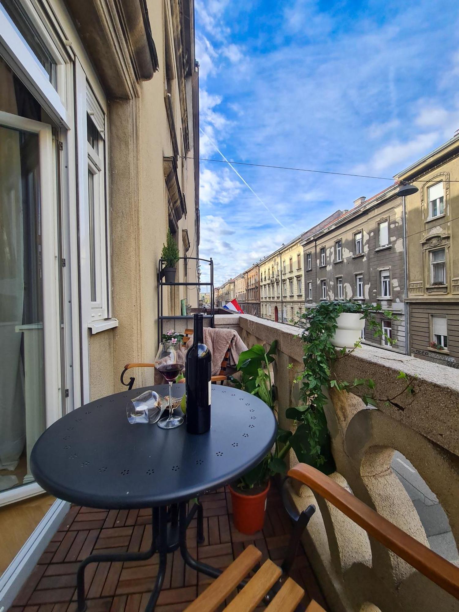 Madea Apartman Загреб Екстериор снимка